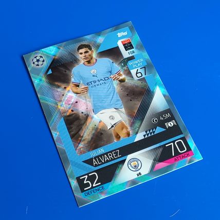 MATCH ATTAX 2022 2023 CRYSTAL PARALLEL #26 Julian Alvarez