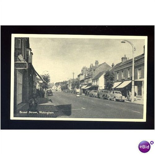 Berkshire WOKINGHAM Broad Street Postcard by TVAP (1991)
