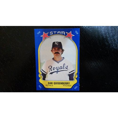 1981 Fleer Star Sticker Card # 024 Dan Quisenberry Ex (5) Kansas City Royals