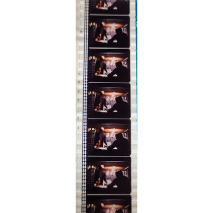 Pk GEB -K - MIX - K D083e . 1 STRIP OF 5 - 35MM FILM CELLS. ( )