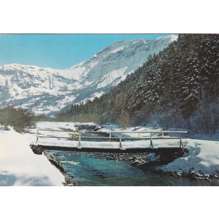 Orcieres-Merlette vallee du Drac France Postcard posted 1979 creased