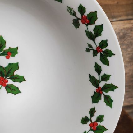 Royal Norfolk Cereal Bowl Christmas Holly Leaves & Berried, Rim, No Trim