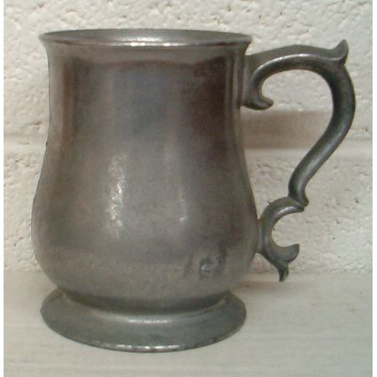 VINTAGE ' CROWN-CASTLE ' PEWTER TANKARD