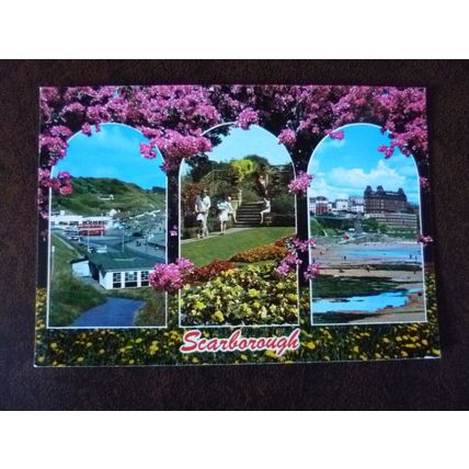 GB Yorkshire Scarborough 1980s colour Bamforth postcard North South Bay Gardens