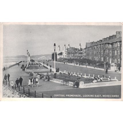 Postcard Central Promenade looking East, Morecambe, Lancashire. Unposted