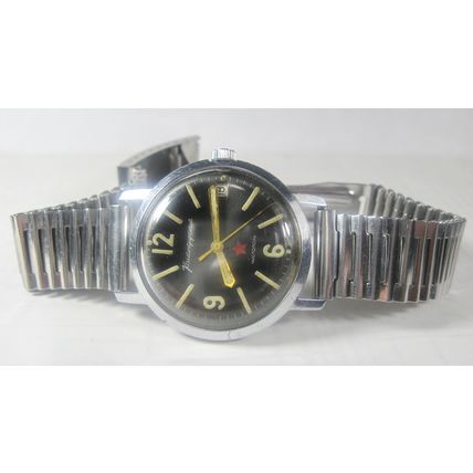 Vintage VOSTOK early Komandirskie 18j watch Wristwatch 2214 USSR Soviet 1960's