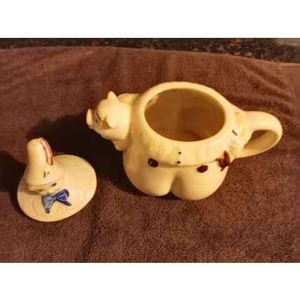 Old Vintage Original Shawnee Tea Pot Tom The Piper Son 5 Cups 6 1/2" Tall 1940