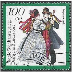 SG 2601: 100pf. + 50pf. multicoloured Traditional Costumes: Hoyeswerda.