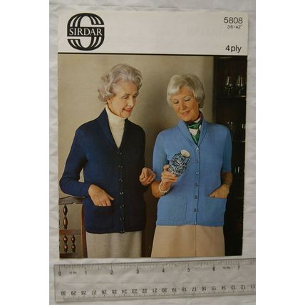 Vintage: Sirdar 5808 cardigans, 4 ply, 36-42 inch, 97-112 cm