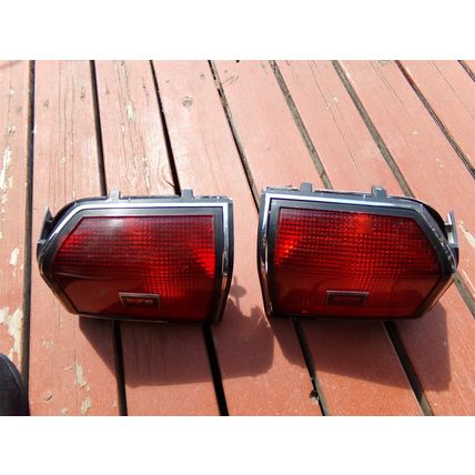 1982 1983 1984 Oldsmobile Cutlass Ciera Tail Lights OEM Pair 5973621 5973622