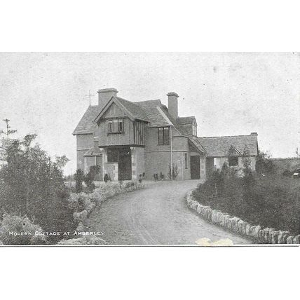 Modern Cottage at AMBERLEY - Gloucestershire - Stroud News Postcard