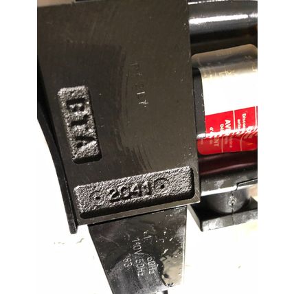 NEW PARKER HANNIFIN D1VW8KVYCF5630 75 DIRECTIONAL CONTROL VALVE,BT