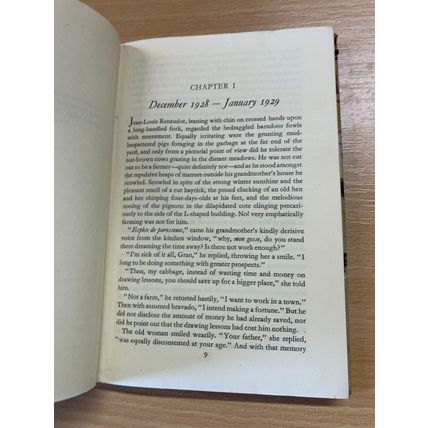 1946 CHARLES LASCELLES "MADAME BENOIT'S SECRET" FICTION HARDBACK BOOK (P3)