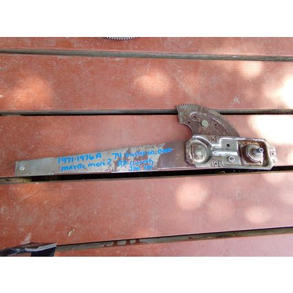 1974 Plymouth Duster RH Door Window Regulator OEM Dodge Dart 71 72 76 75 76