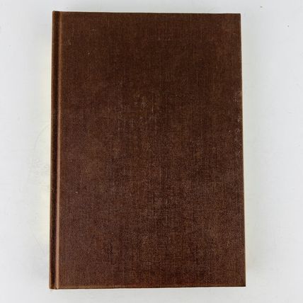 The White Lions of Timbavati Hardcover Chris McBride