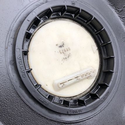 Volvo XC70 V70 S60 AWD Gas Fuel Tank W/ Pump 30792702 30761744