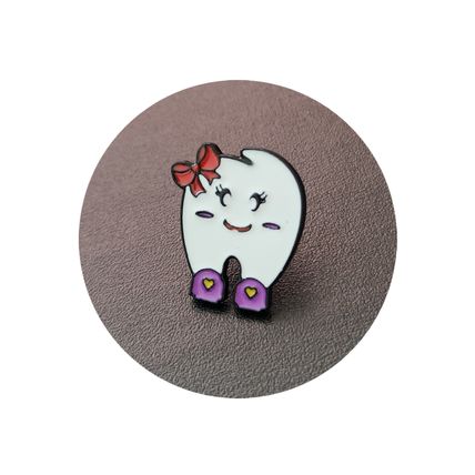 Tooth Enamel Pin Badge Cartoon Style Lapel Bow 2 cm X 2.3 cm Comic Fun BA101