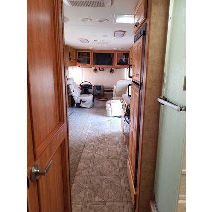 2009 Fleetwood Bounder 32W