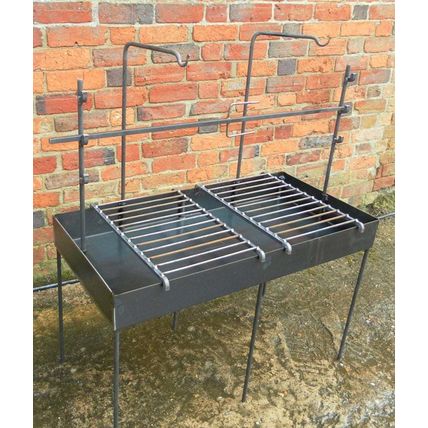 Large firebox, re enactment, camping, bushcraft, LARP, SCA