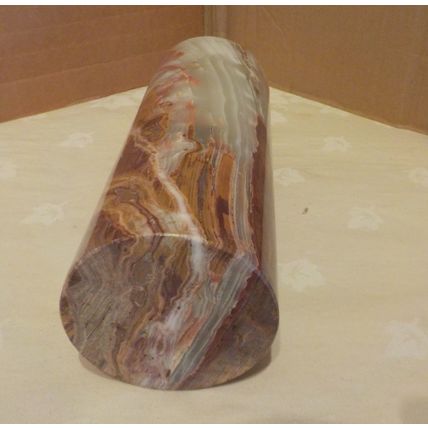 Onyx Vase (approx 19.5cm tall)
