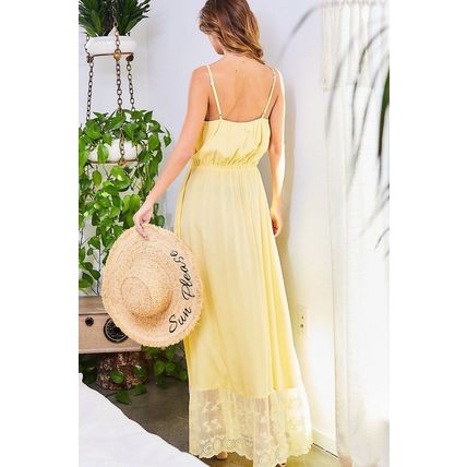 Women's Adjustable Shoulder Strap Button Down Contrast Lace Maxi Dress