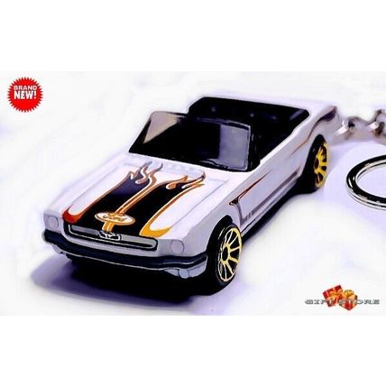 RARE CUSTOM KEYCHAIN WHITE 64½/65/66 FORD MUSTANG CONVERTIBLE GREAT GIFT
