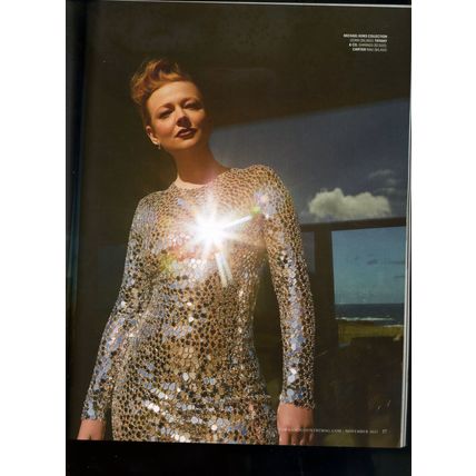 Town & Country November 2021 Family Drama Succession's Sarah Snook COVER NEW