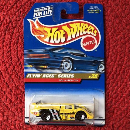 1997 Hot Wheels Diecast #739 Flyin' Aces Series #3 Of 4 Sol-Aire CX4 Yellow