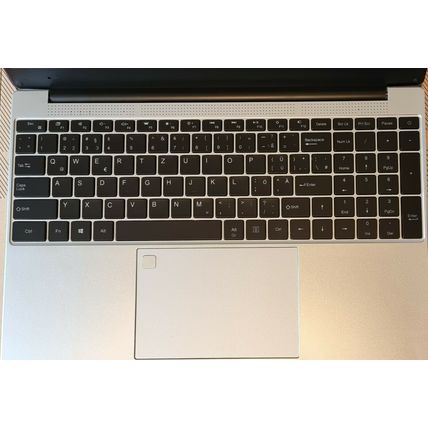 15,6" Laptop RAM 12GB+256GB SSD Win 11 Pro