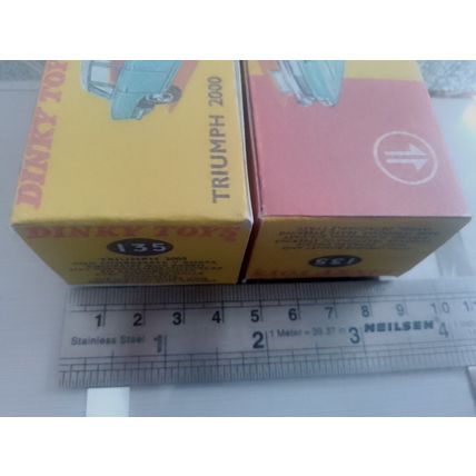 Dinky No135 Triumph 2000 Car - Replica / Repro Box