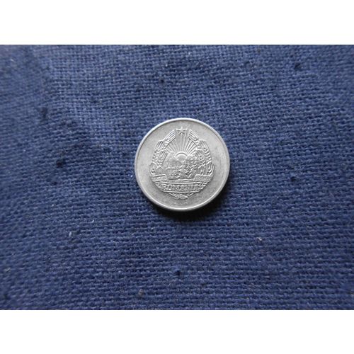 1975 ROMANIA 5 BANI COIN.