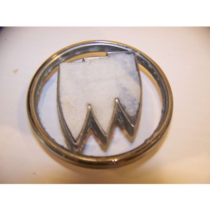 1975 1976 ? BUICK ESTATE WAGON EMBLEM OEM #1686050