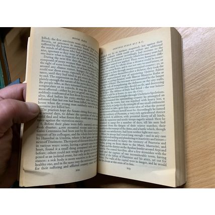 RARE* 1975 "A WAR WITH HANABAL" HISTORY OF ROME LIVY PAPERBACK BOOK (P3)
