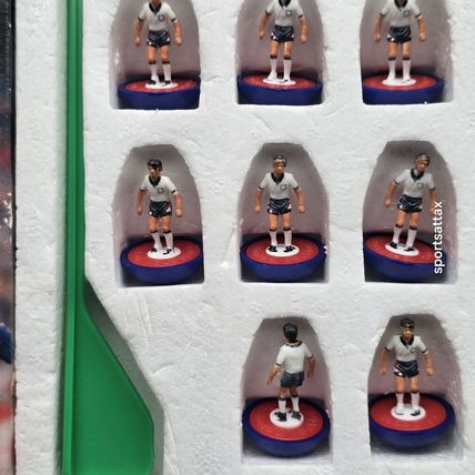 Subbuteo LW Team ENGLAND #719 Correct Label Box