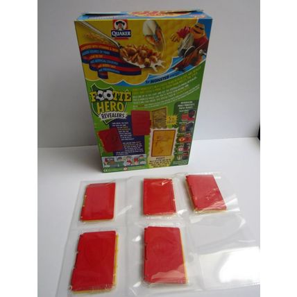 Quaker Sugar Puffs 2001 Footie Heroes Cereal Box & 5 Toy Revealers Set Sealed