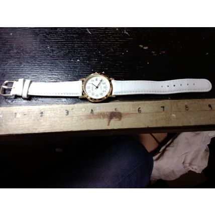 SCRUB STUFF White Nurse's Watch White Leather Strap New Battery