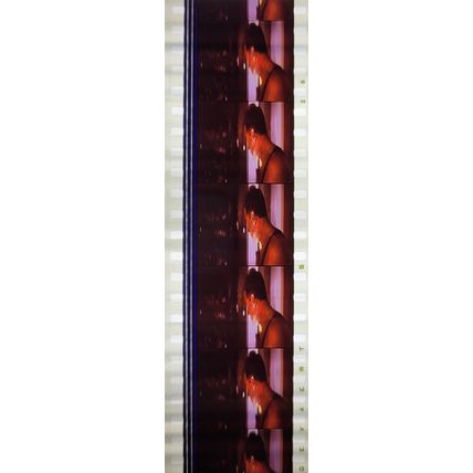 Pk DAU - A - MIX - D 0101w . 1 STRIP OF 5 - 35MM FILM CELLS. ( )