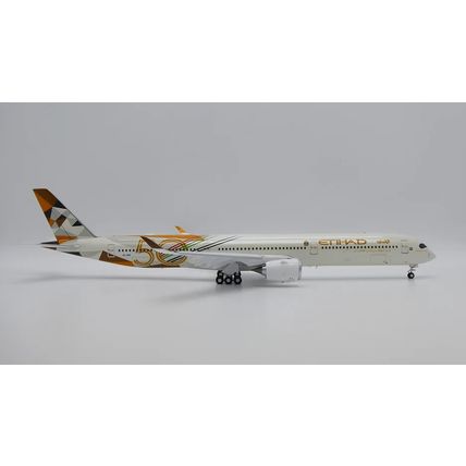 A350 ETIHAD AIRWAYS "50 YEARS" REG: A6-XWB - JCWINGS XX20339A 1/200