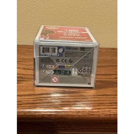 Funko Pop! Basketball: Jimmy Butler #202 Vinyl Figure (Box & Protector)