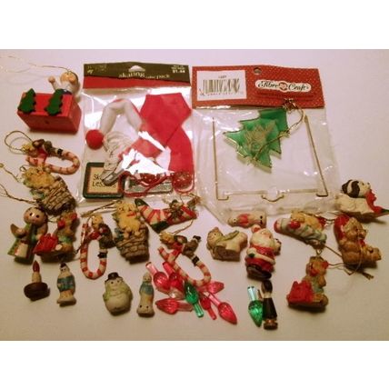 Vintage Lot of 33 pc Miniature Christmas Crafting Supplies
