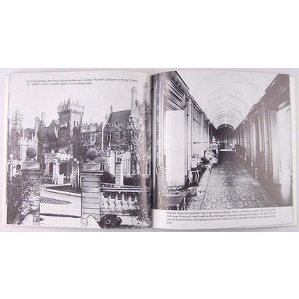 Lot of 2 Casa Loma Castle Museum Souvenir Booklets Toronto Canada, Mint!