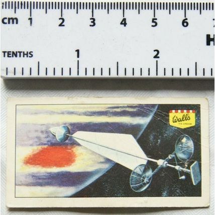 1967 Wall's Ice Cream Moon Fleet No. 47 Close to Jupiter