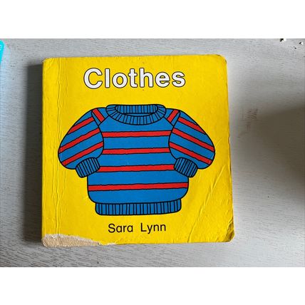 2 SARA LYNN BOARD BOOKS SMALL ANIMALS BIG ANIMALS + 1 FREE