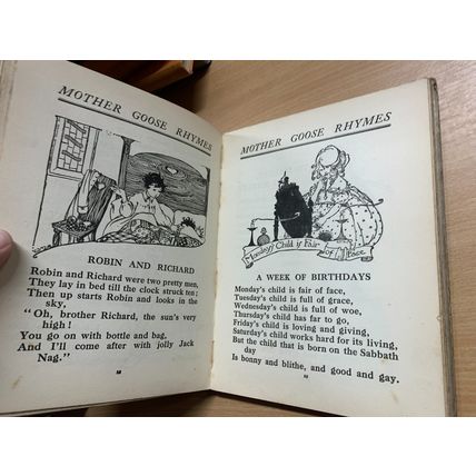 1932 "MOTHER GOOSE RHYMES" ILLUSTRATED FICTION LARGE HARDBACK BOOK (P4)