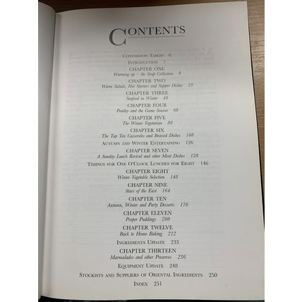1995 "DELIA SMITH'S WINTER COLLECTION" COOKERY RECIPES 1.1kg HARDBACK BOOK (P6)
