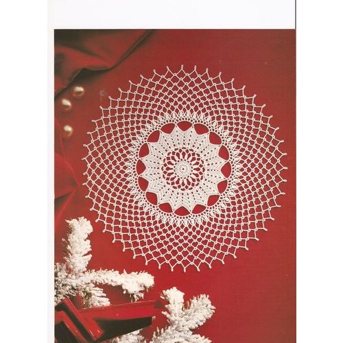 Crochet Doily Pattern Holiday