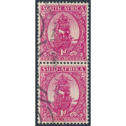 Union Definitive: 1d Vert Pair - South Africa 1943 - FH - SG 106