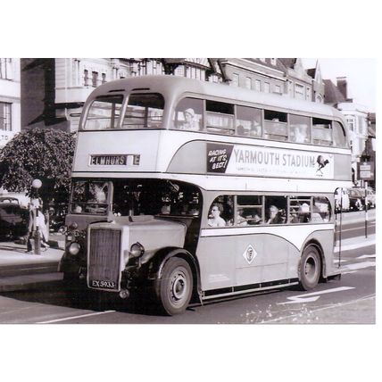 Black & White Photograph of Great Yarmouth Corporation Transport - EX 5933