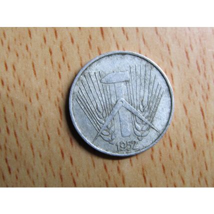 1952a 5 pfennig East Germany Coin
