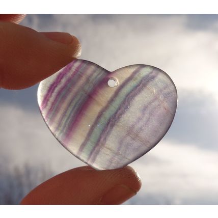 F Fluorite Heart Gemstone Touch Stone 1.275 Inch Energy Work Pendant